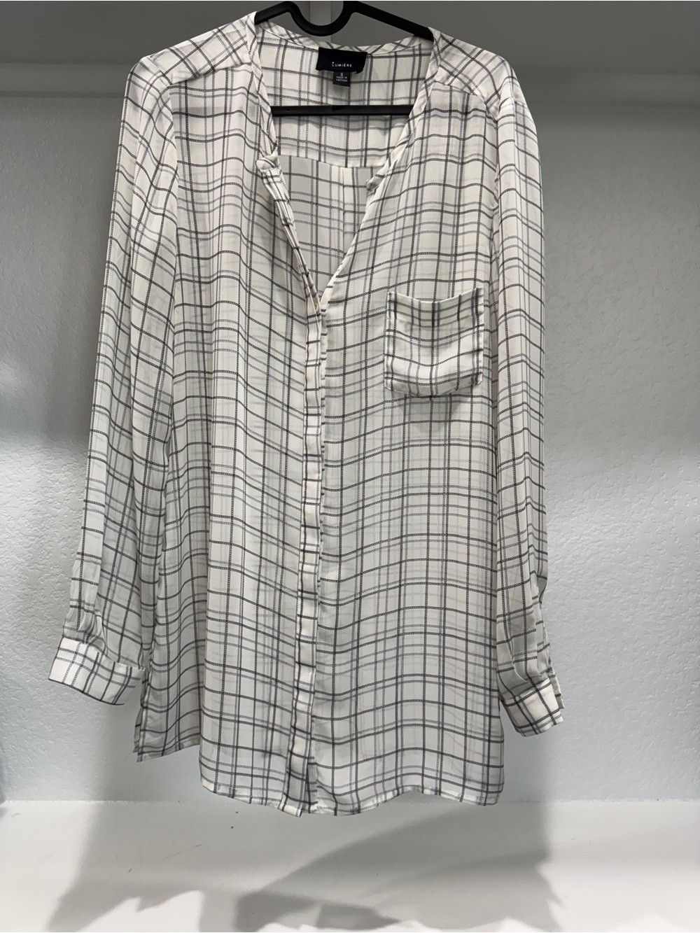 Womenβs Lumiere ultra lightweight White Plaid Tunic, small